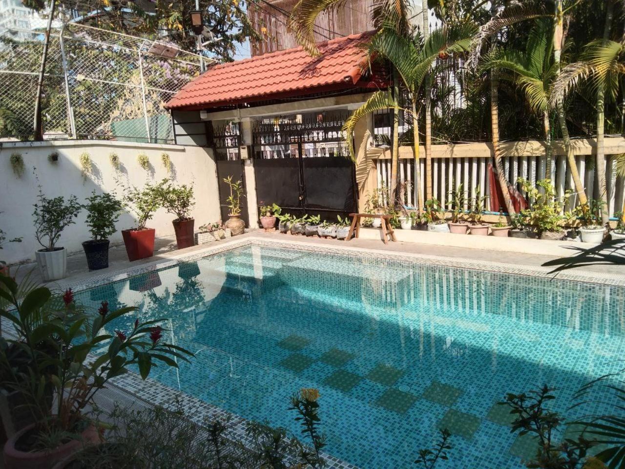 Room 12 - Studio In A Villa 5Mn Walk From The Royal Palace With Swimming Pool Пномпень Экстерьер фото